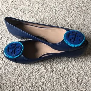 Blue Leather Tory Burch Flats. LIKE NEW